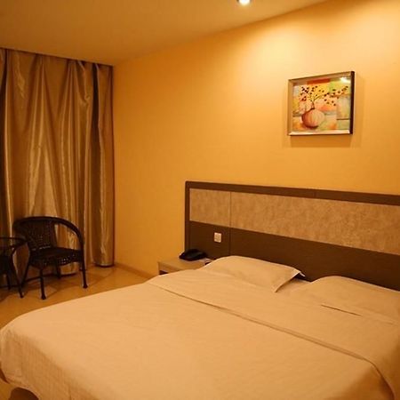 Huiquan Hotel เยียนไถ ภายนอก รูปภาพ