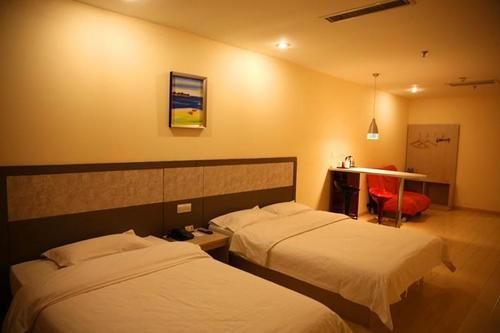 Huiquan Hotel เยียนไถ ภายนอก รูปภาพ